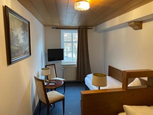 Hôtel Hotel Bayerischer Hof Marktplatz 9 Münnerstadt