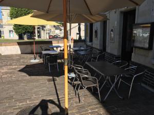 Hôtel Belle d'Asie 2 Place de la Republique 49160 Longué Pays de la Loire