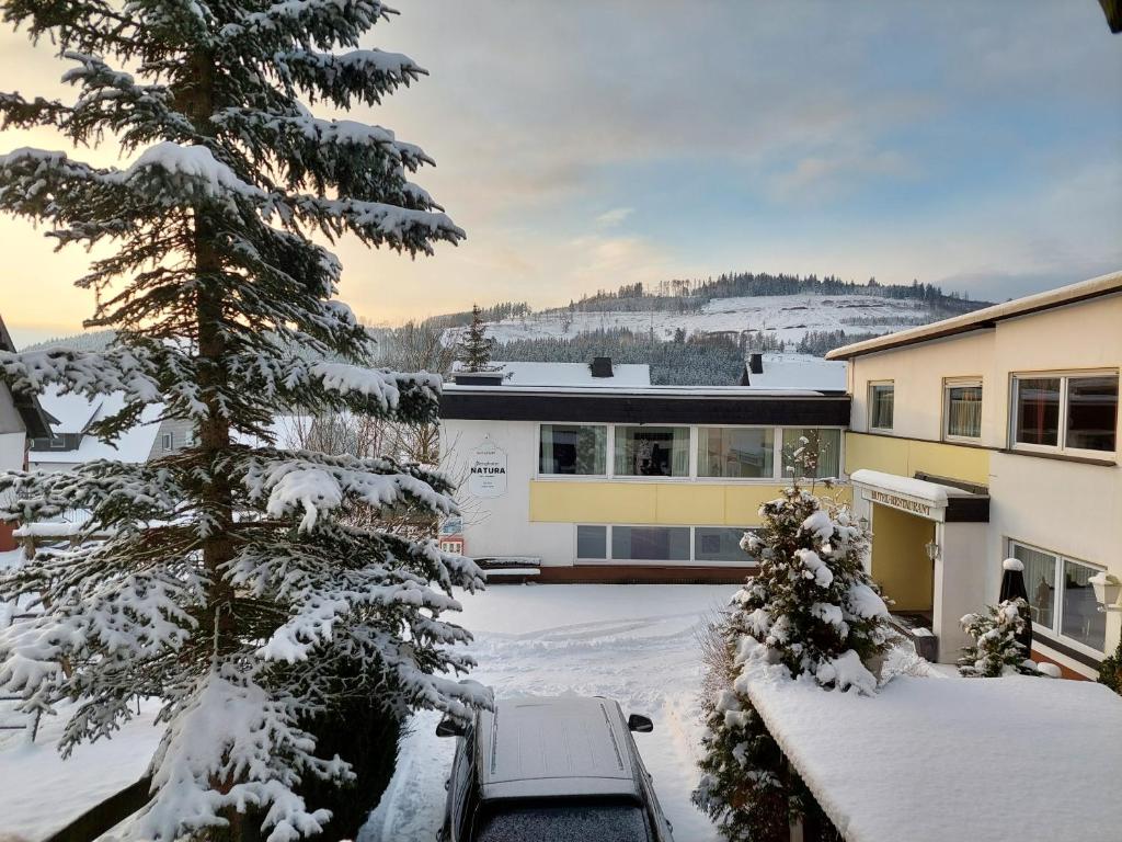 Berghotel Tromp Bed & Breakfast Schützenstr. 42, 59955 Winterberg