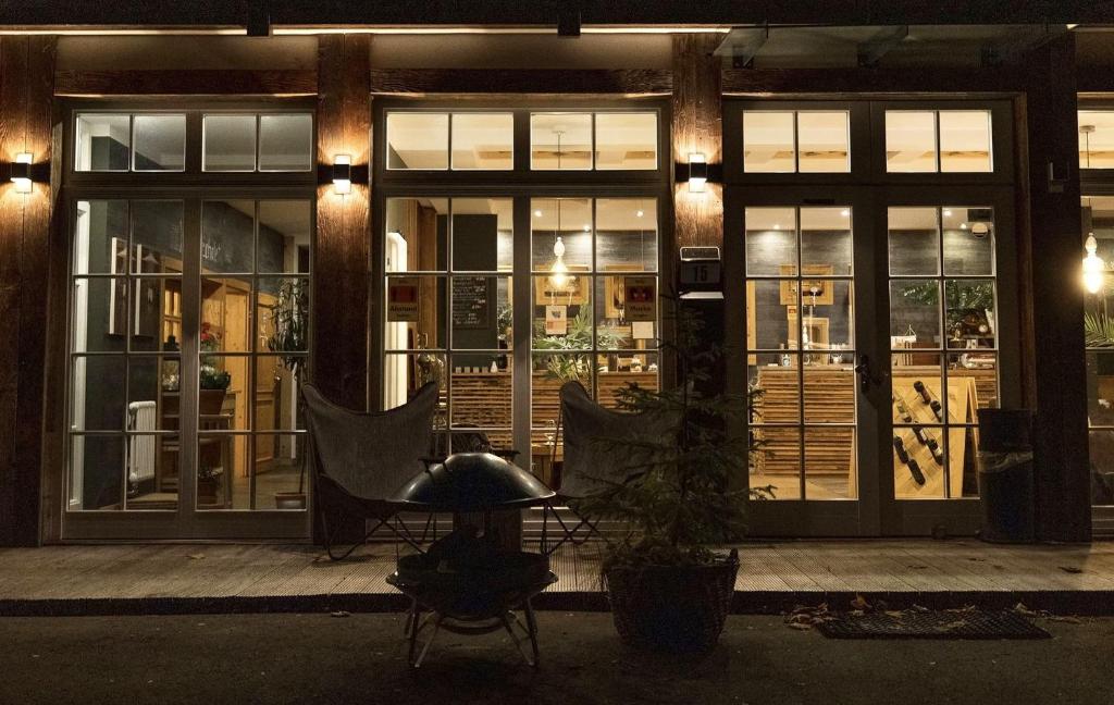 Berghotel und Restaurant Kräuter Chalet Hinterschützenbach 15, 78120 Furtwangen im Schwarzwald
