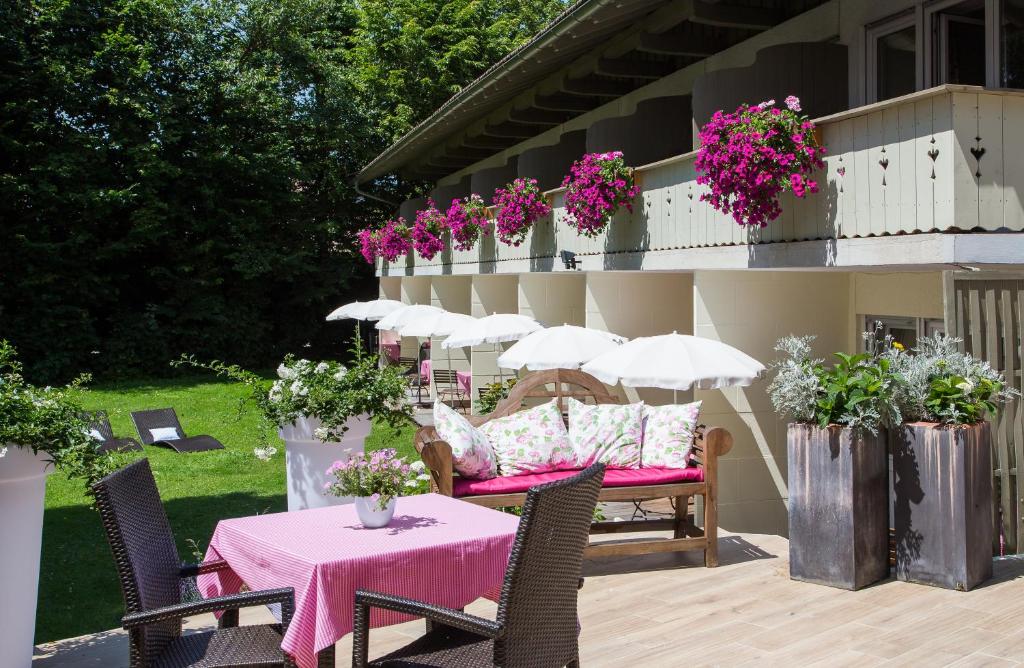 Hôtel Hotel Berlin Tegernsee Karl-Holl Weg 3, 83700 Rottach-Egern