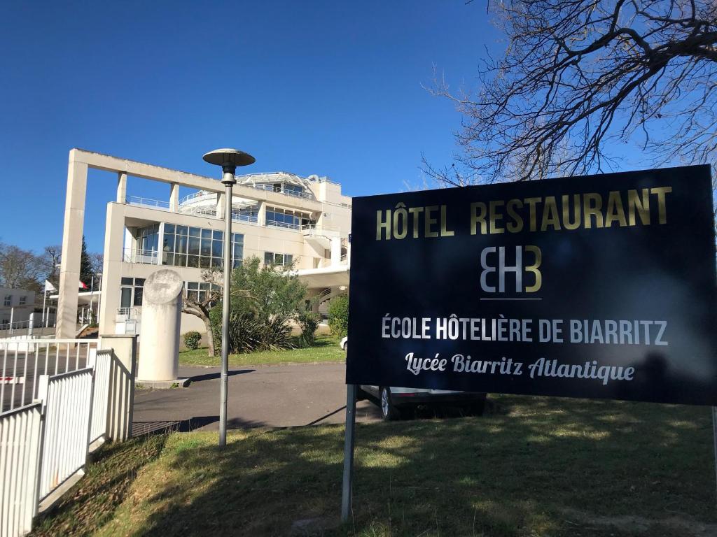 Hôtel Hotel Biarritz Atlantique - Lycée Hotelier - Management School 2, rue Francis Jammes, 64200 Biarritz