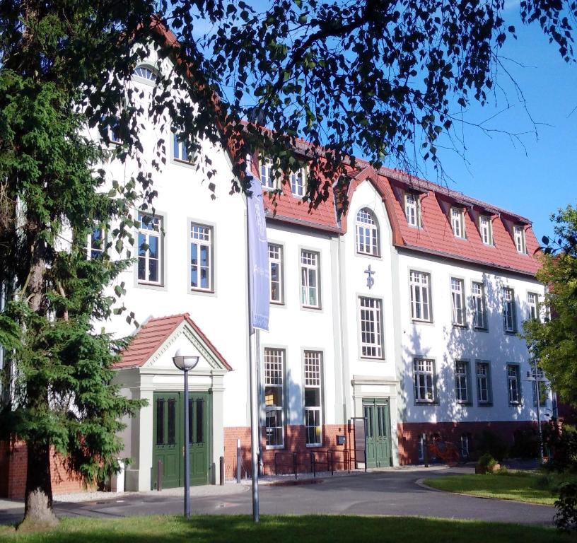 Bildungs- und Begegnungsstätte Brüderhaus Mühlgasse 10, 02929 Rothenburg