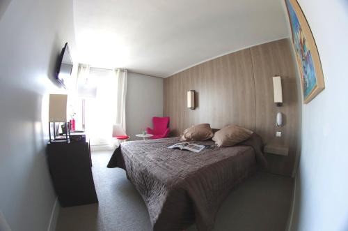 Bliss Hotel