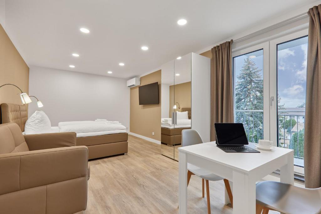 Boardinghotel Premium Heidelberg Karlsruher Straße 96, 69126 Heidelberg