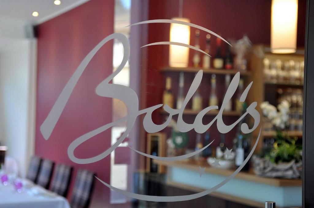 Bold´S Hotel-Restaurant \ Pirmasenser Straße 2, 66976 Rodalben