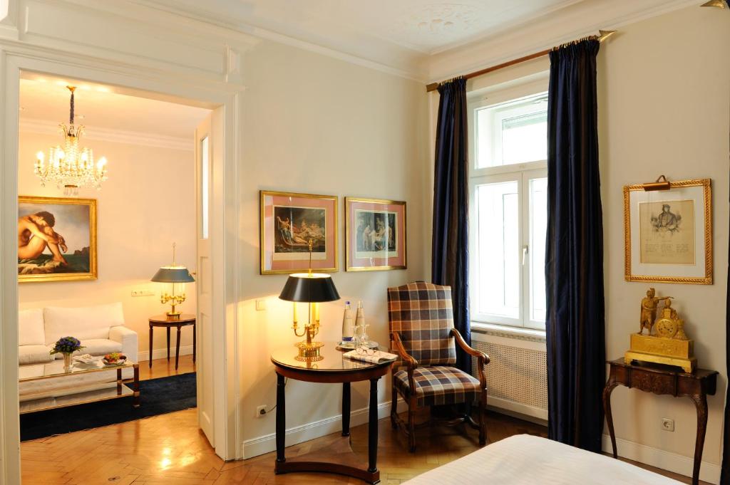 Boutique Hotel Splendid Thierschstr. 49, 80538 Munich