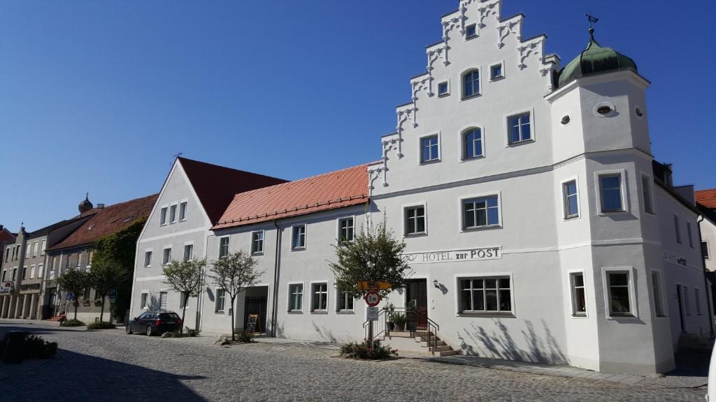 Boutique Hotel zur Post Donaustr. 31, 85088 Vohburg an der Donau