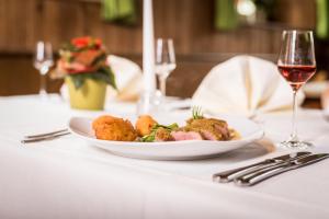 Hôtel Brennereihotel Sponsel Hauptstraße 45 91356 Kirchehrenbach Bavière