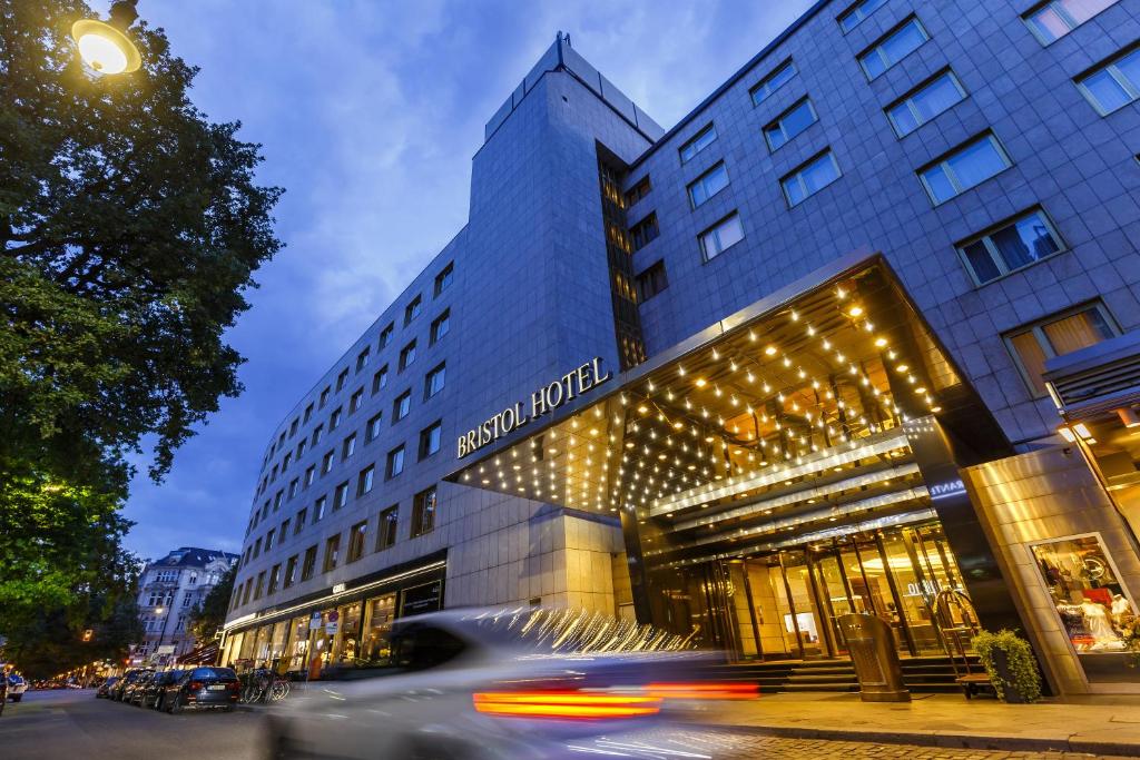 Hôtel Hotel Bristol Berlin Kurfürstendamm 27, 10719 Berlin