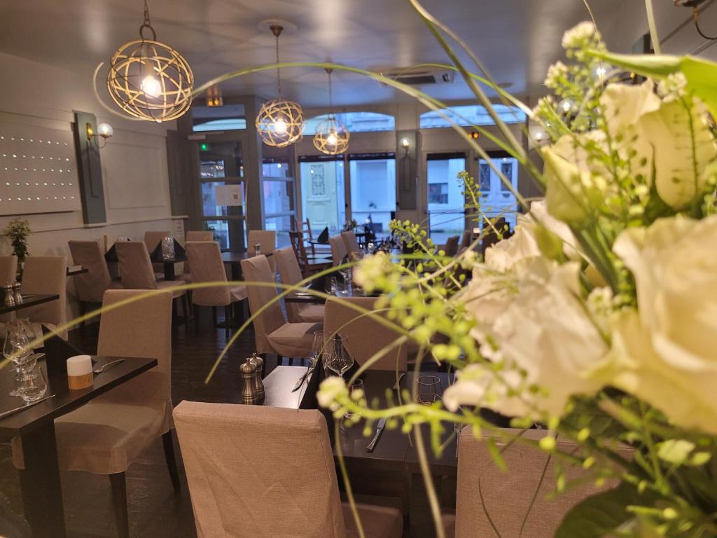 Brit Hotel Reims Croix Blandin
