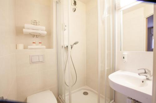 Brit Hotel Reims La Pompelle