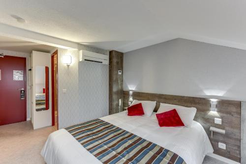 Brit Hotel Thouars