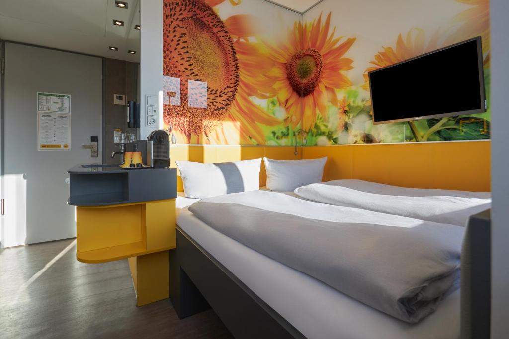 Buddy Hotel Sonnenstrasse 2, 80331 Munich