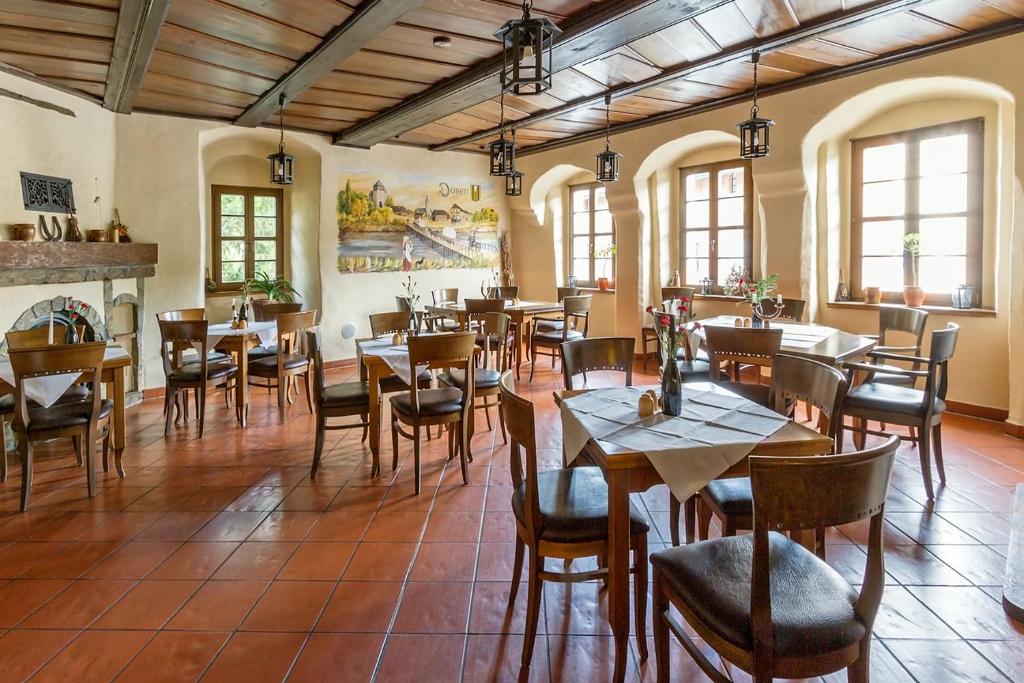 Burgschänke & Herberge Goldener Löwe Leipziger Str. 5, 04849 Bad Düben