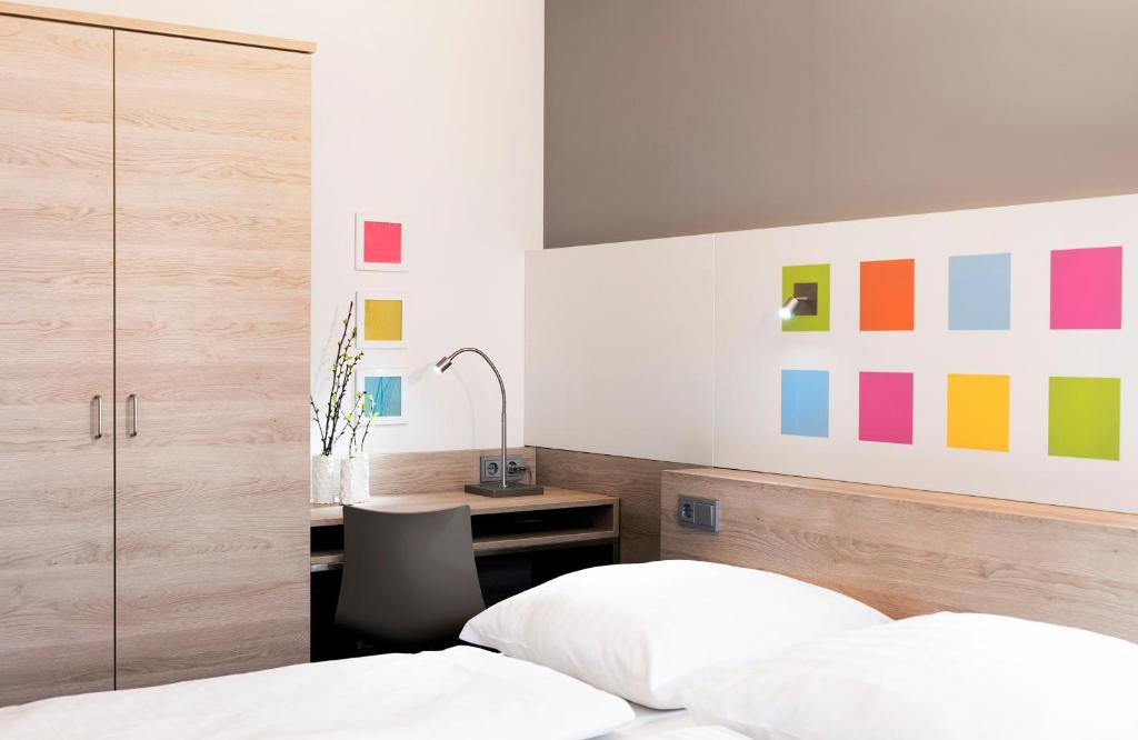 Hôtel Business & Budget Hotel Tessin Landsbergerstr. 291 80687 Munich