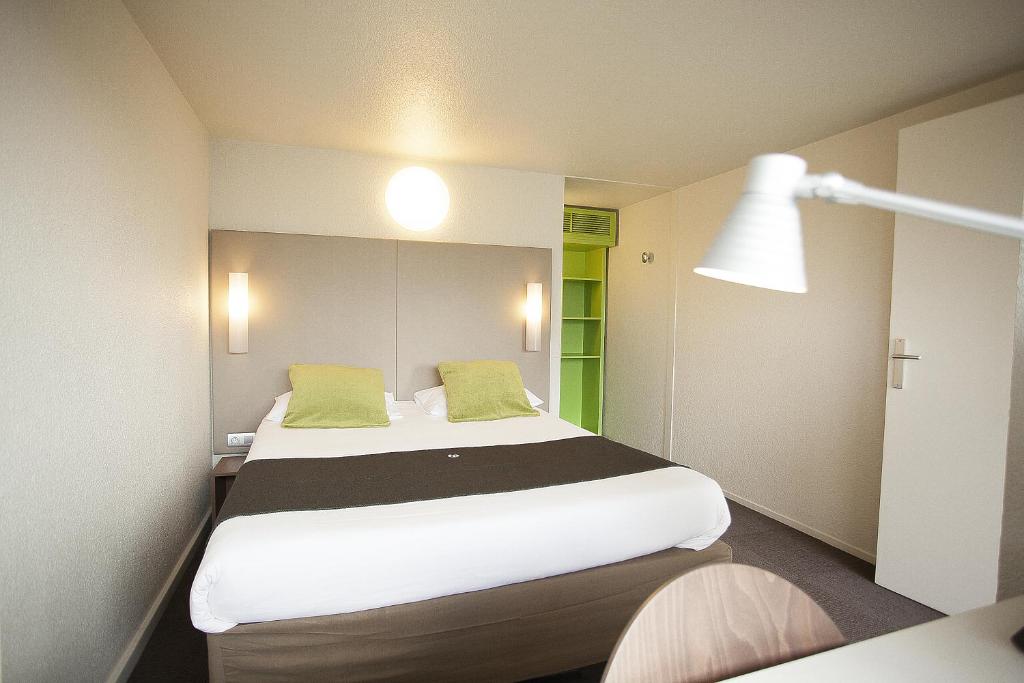 Hôtel Campanile Dinan - Taden Route De Ploubalay 22100 Dinan