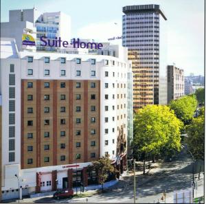 Hôtel Canal Suites by Popinns 25 rue Scandicci 93500 Pantin Île-de-France