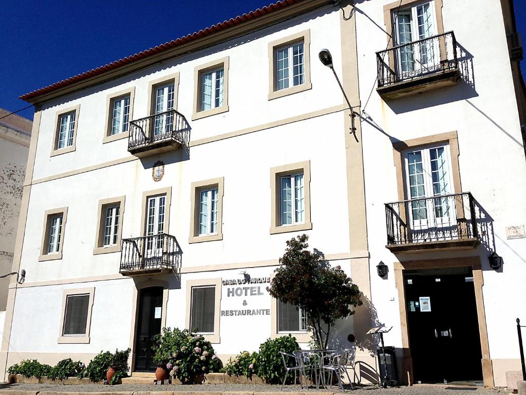 Hôtel Hotel Casa do Parque Avenida da Aramenha, 37, 7320-101 Castelo de Vide