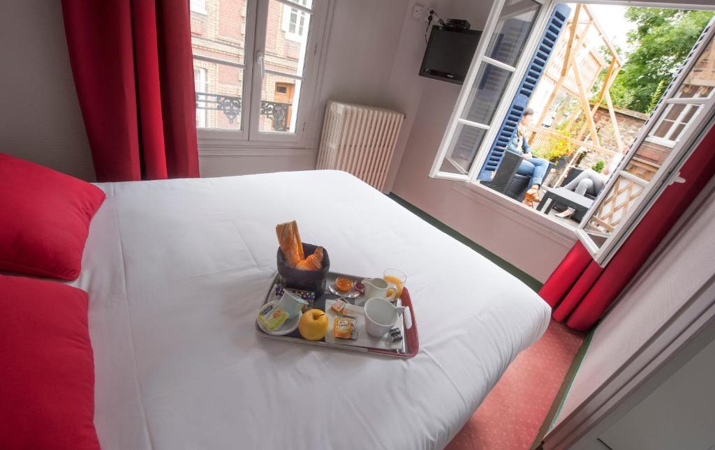 Hôtel Hôtel Céline - Hôtel de la Gare 26 rue De Campulley, 76000 Rouen