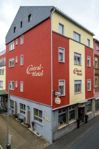 Hôtel Central-Hotel Bahnstr. 43 Traben 56841 Traben-Trarbach Rhénanie-Palatinat