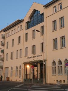 Hôtel Centre Jean Bosco 14 rue Roger Radisson 69005 Lyon Rhône-Alpes