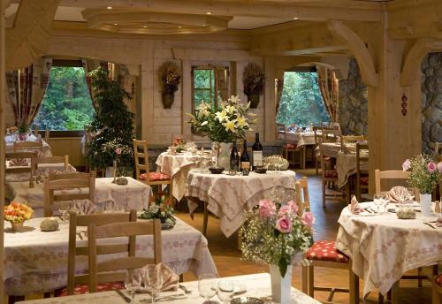Chalet-Hôtel Neige et Roc, The Originals Relais (Hotel-Chalet de Tradition)