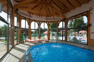 Chalet-Hôtel Neige et Roc, The Originals Relais (Hotel-Chalet de Tradition)