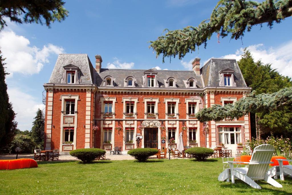 Château Corneille 17 Rue De L'église, 27600 Vieux-Villez