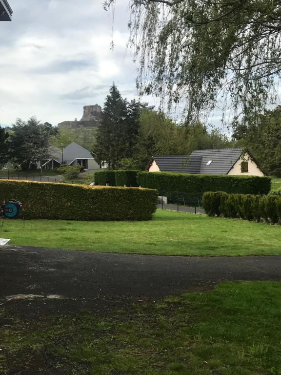 Château de Cadrès 47140 Saint-Sylvestre-sur-Lot