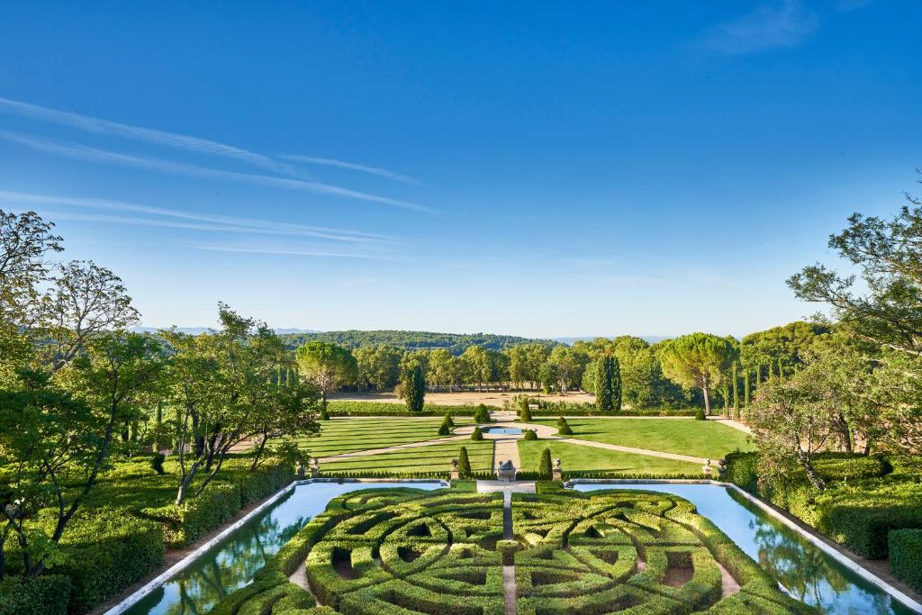 Hôtel Château de la Gaude 3959 route des Pinchinats 13100 Aix-en-Provence