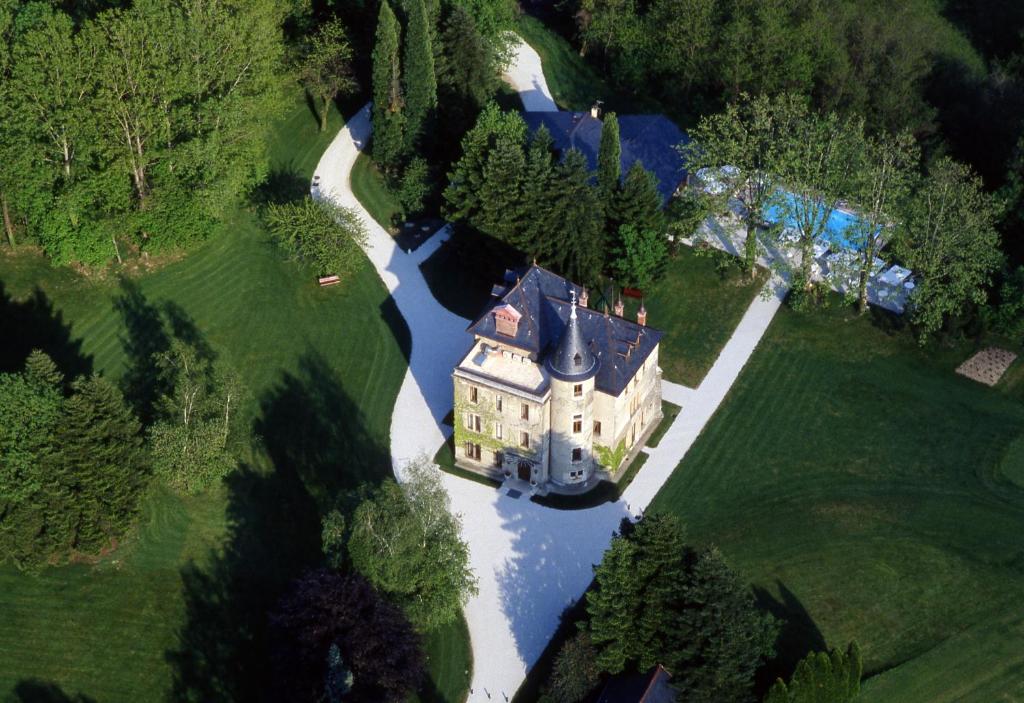 Château de la Tour du Puits Le Puits, 73800 Coise-Saint-Jean-Pied-Gauthier