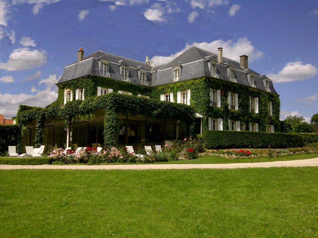 Hôtel Château de Sancy 1, Place de l'Eglise 77580 Sancy-lès-Meaux