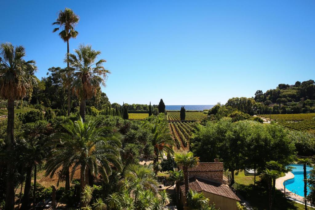 Hôtel Château de Valmer Plage de Gigaro 83420 La Croix-Valmer