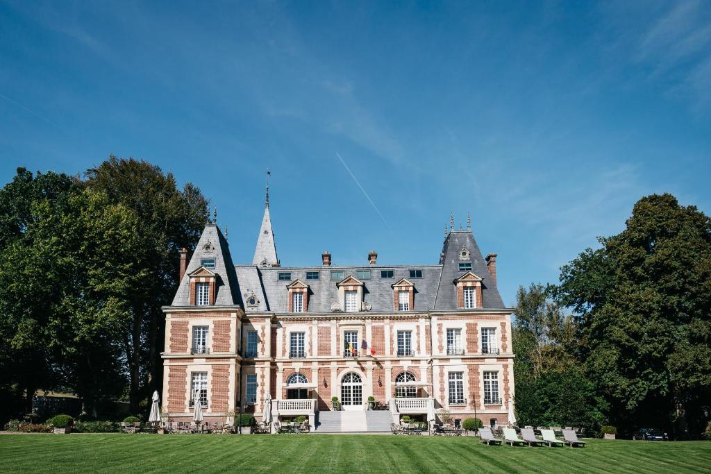 Hôtel Chateau-Hotel De Belmesnil Route Du Château 76116 Saint-Denis-le-Thiboult