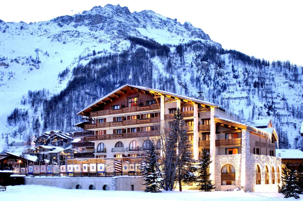 Hôtel Hôtel Christiania Rue du Parc des Sports, 73150 Val dʼIsère