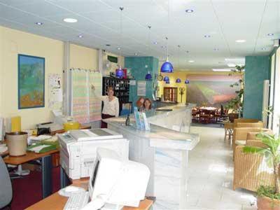 City Hotel