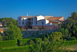 Contact Hôtel Le Minervois - Hôtel & Restaurant Au nord de Carcassonne
