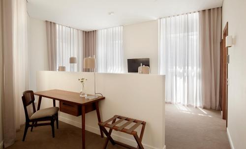 Corpo Santo Lisbon Historical Hotel