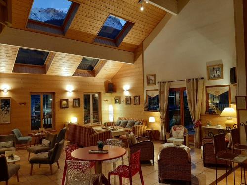 Cosy Apartment & Chalet rental - Panoramic Village - La Grave