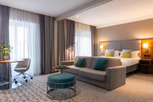 Crowne Plaza Paris République, an IHG Hotel