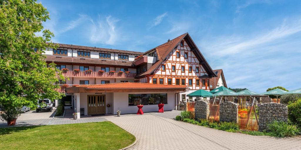 Danner´s Hotel Löwen Hauptstraße 91, 72175 Marschalkenzimmern