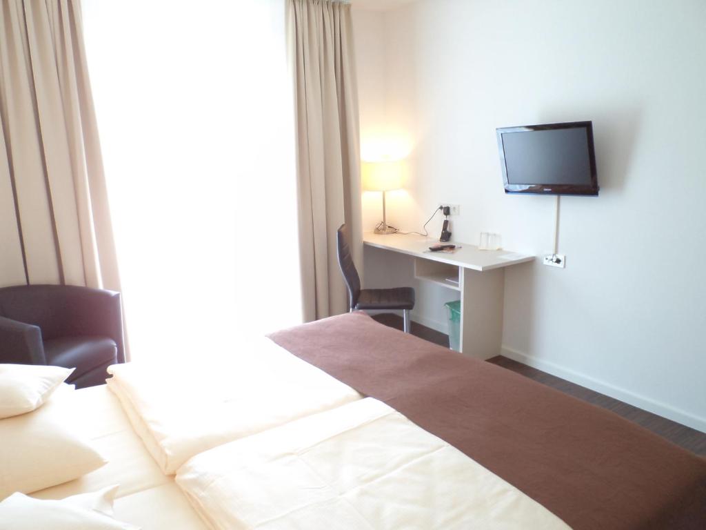 Hôtel Das Neue Hotel Am Park Ruhrstraße 16 58730 Fröndenberg/Ruhr
