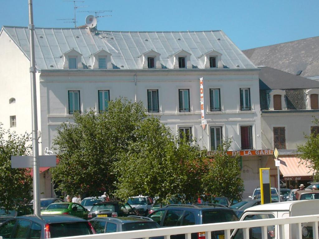 Hôtel Hotel De La Gare 42 Avenue Marx Dormoy, 03100 Montluçon