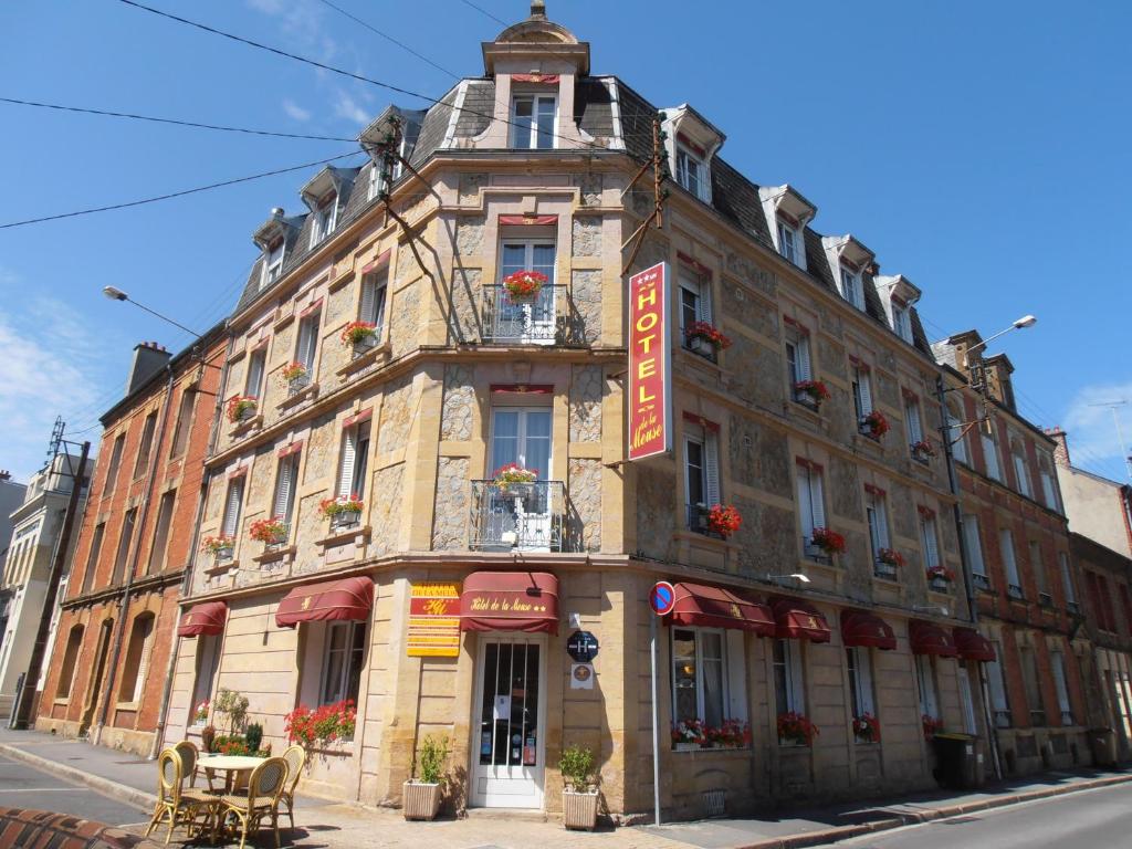 Hôtel Hôtel de la Meuse 8 Rue de l'Epargne, 08000 Charleville-Mézières