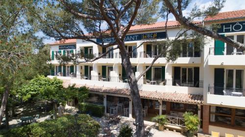 Hôtel Hôtel de la Plage - HDLP La Favière 352 Boulevard de la Plage Bormes-les-Mimosas