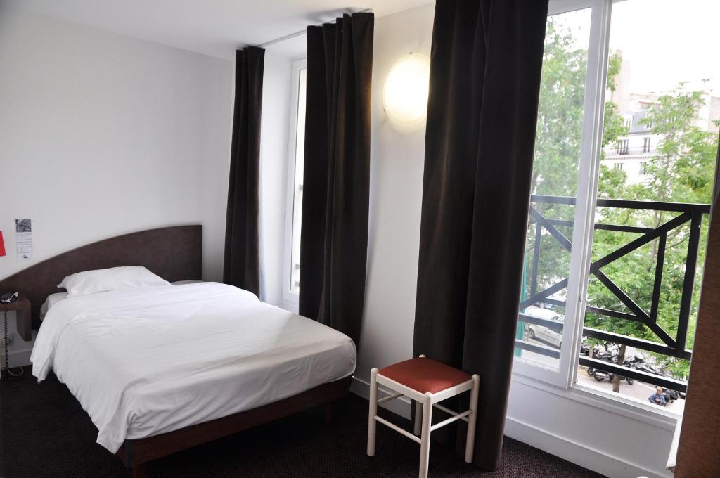 Hôtel Hotel de la Tour 19 boulevard Edgar Quinet, 75014 Paris