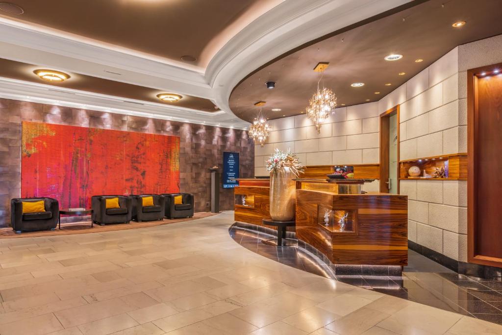 DER HEIDEHOF Conference & SPA Resort Ingolstaedter Str. 121, 85080 Gaimersheim