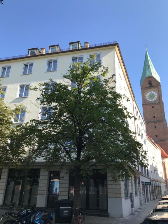 Hôtel Hotel Der Tannenbaum Kreuzstraße 18, 80331 Munich