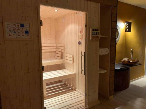 hotel des Sapins Lanarce france